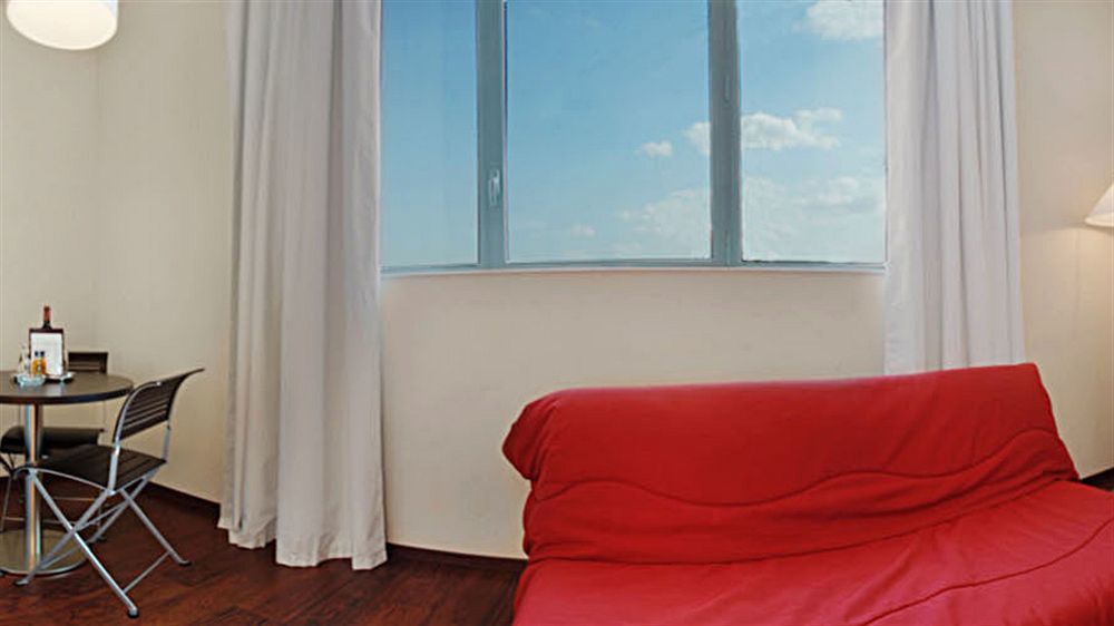 อัปปาร์ตซิตี้ ลียง ปาร์ต ดิเออ Aparthotel ภายนอก รูปภาพ
